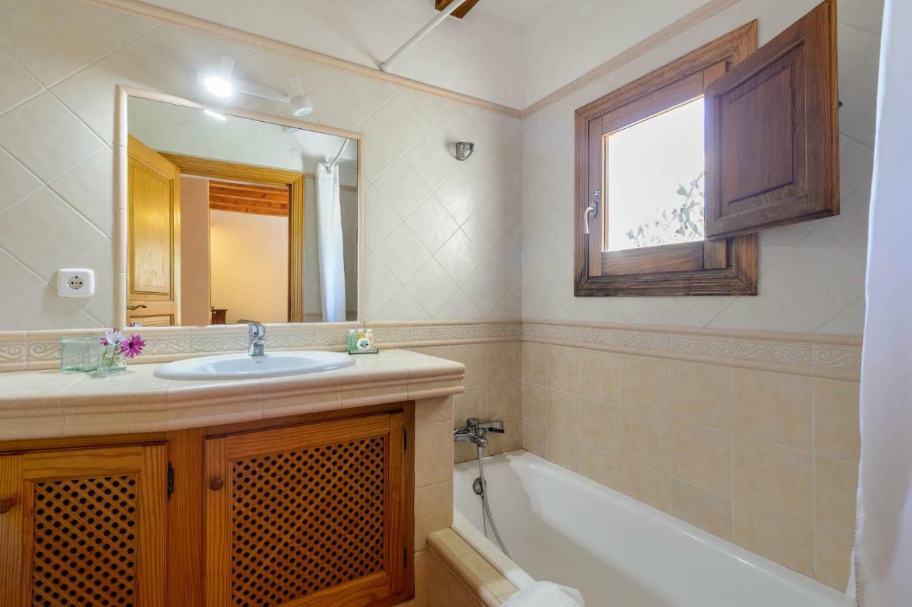 Villa Romero II Es Cubells Ngoại thất bức ảnh